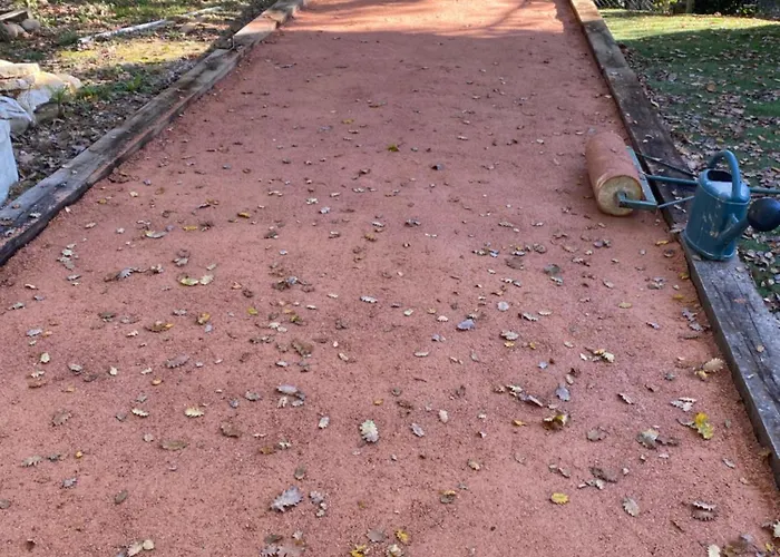 Апартаменты Cocon Champetre Avec Jacuzzi Aussonne