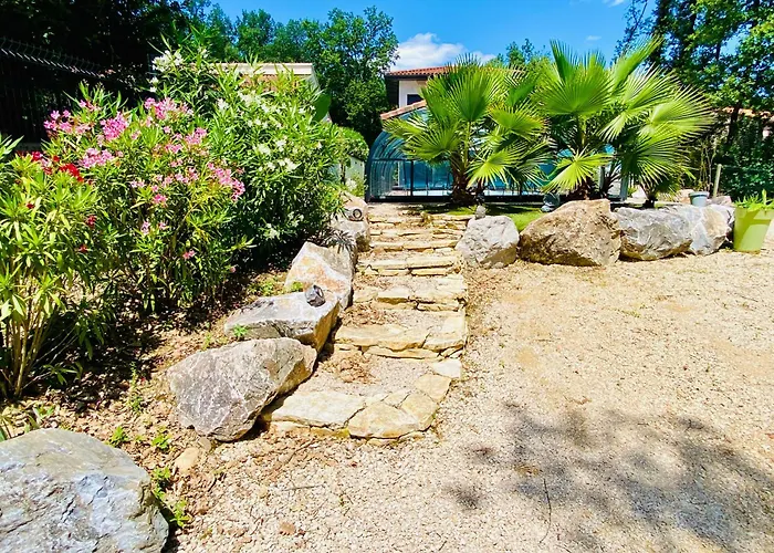 アパート Cocon Champetre Avec Jacuzzi